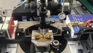Single Waveguide Probe