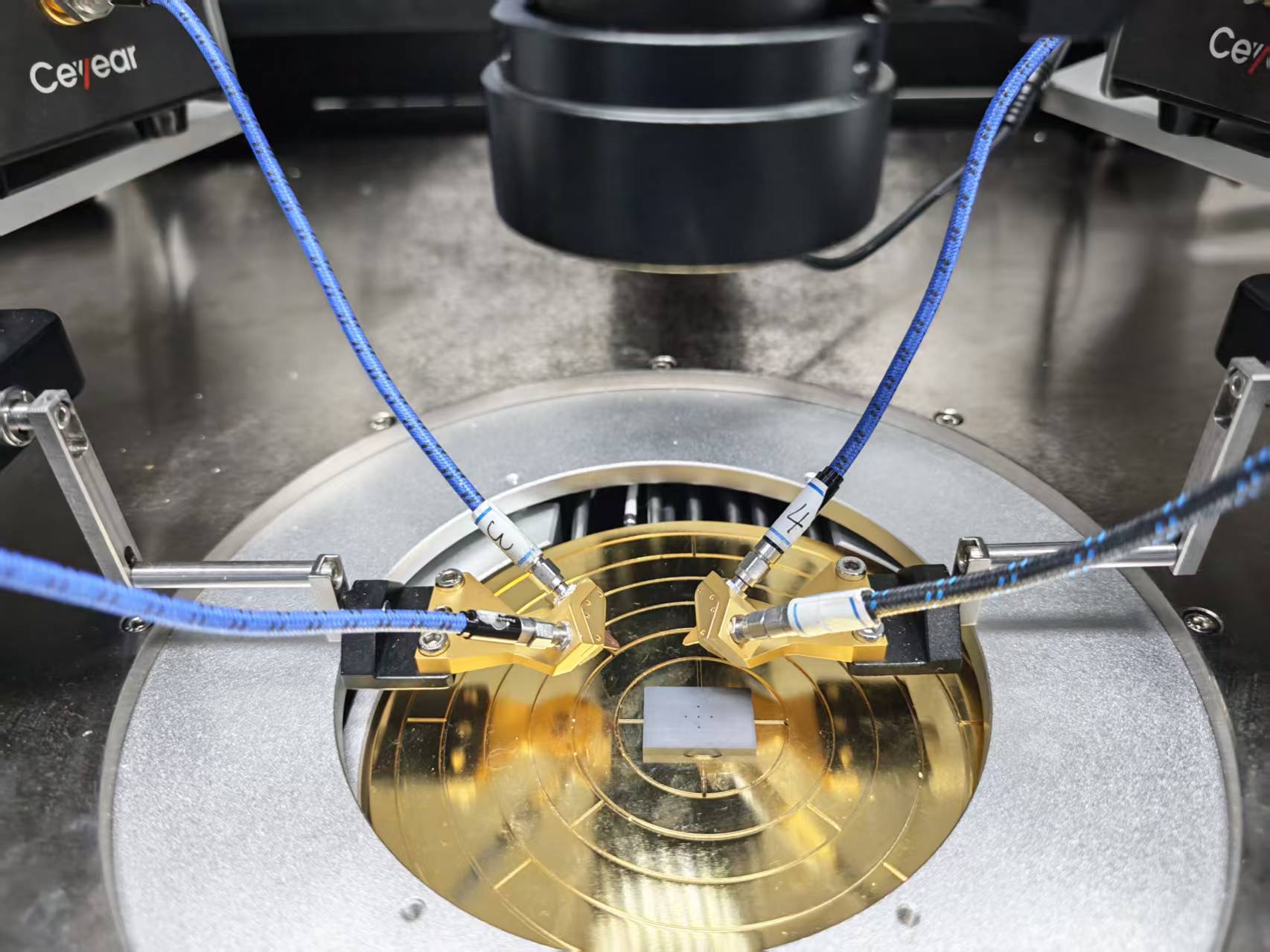Difference Coaxial Probe